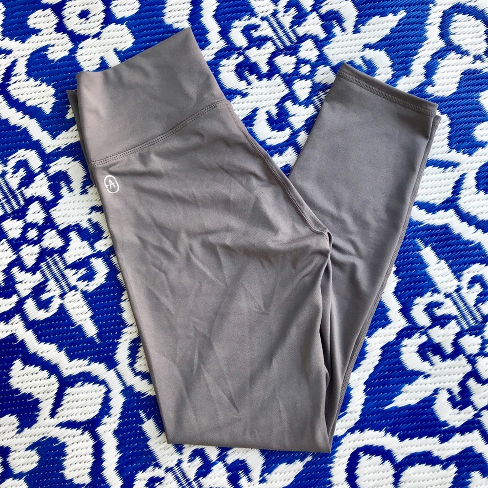 JustFab Active 7/8 Leggings